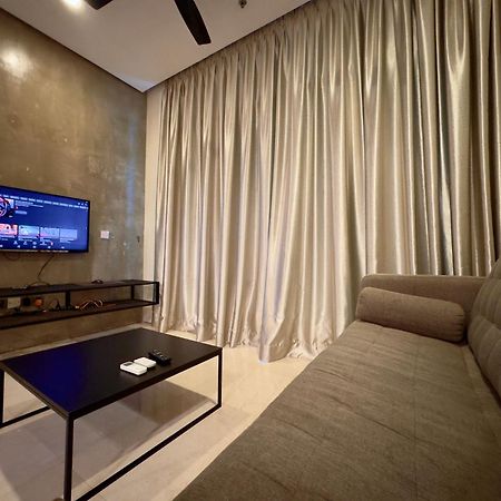 Soho Suites Klcc By Alucard'S Cat 쿠알라룸푸르 외부 사진