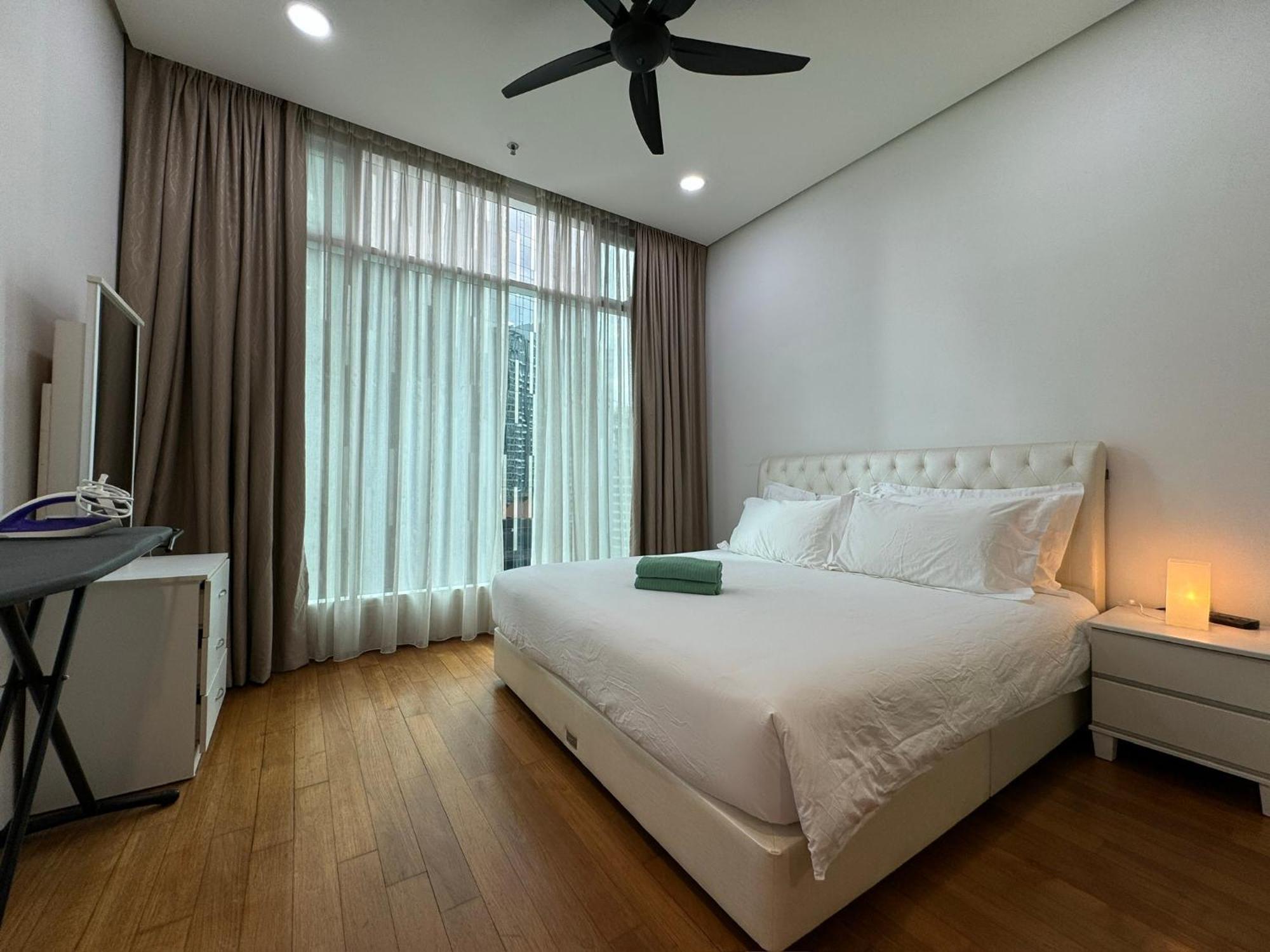 Soho Suites Klcc By Alucard'S Cat 쿠알라룸푸르 외부 사진